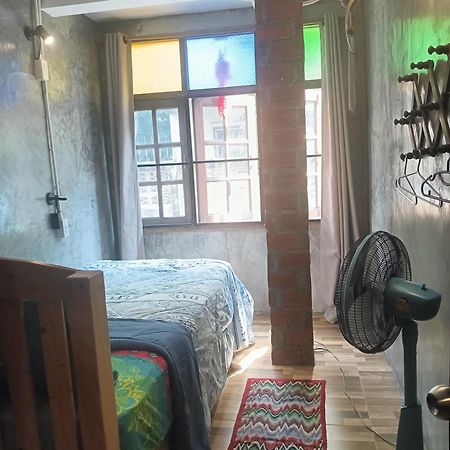 Huen Chiang Man Hostel (Adults Only) Чиангмай Екстериор снимка